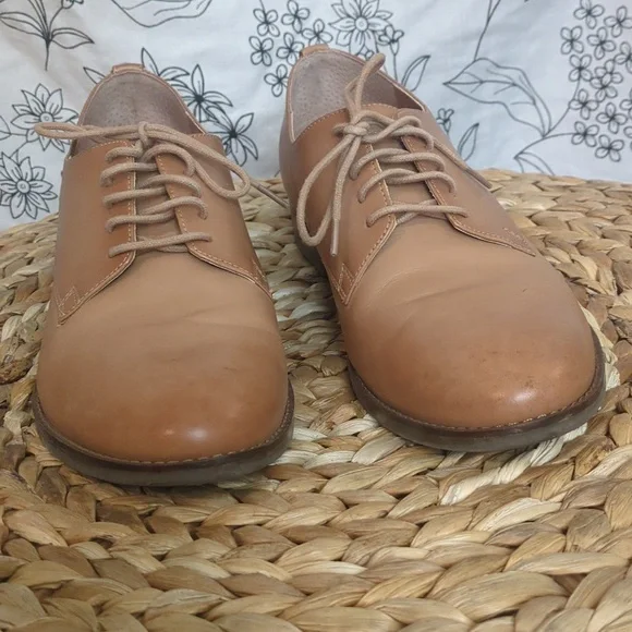 Vionic Weslyn Tan Leather Oxfords Lace-Up Loafers - Picture 4 of 10